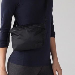Lululemon Go Lightly Belt Bag
